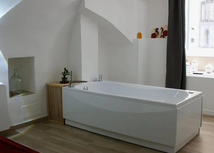 Appartement La Chianca Jacuzzi & Stone - Cozy - *